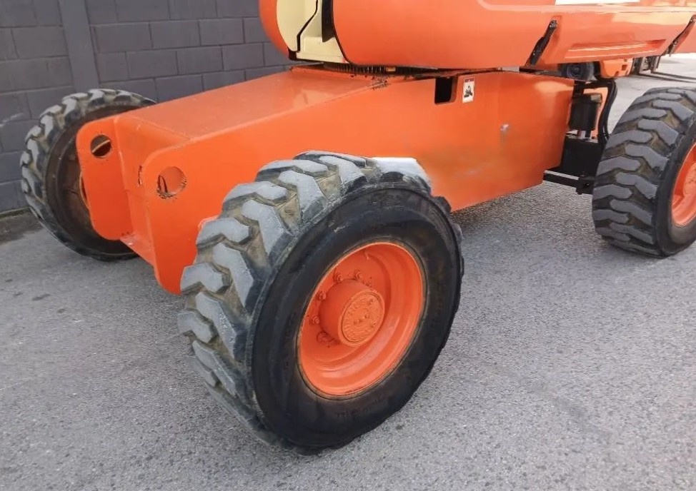 Sold - Telescopic Boom Lift - View 2